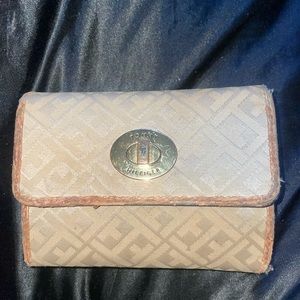 Tommy Hilfiger tri-fold wallet